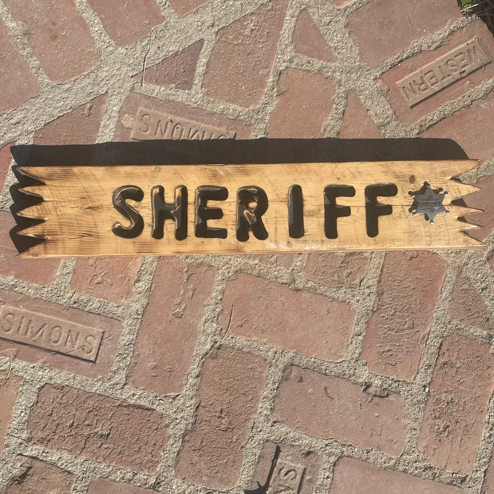 Sheriff wooden sign! Great for parties or if you have a Sheriff in the family